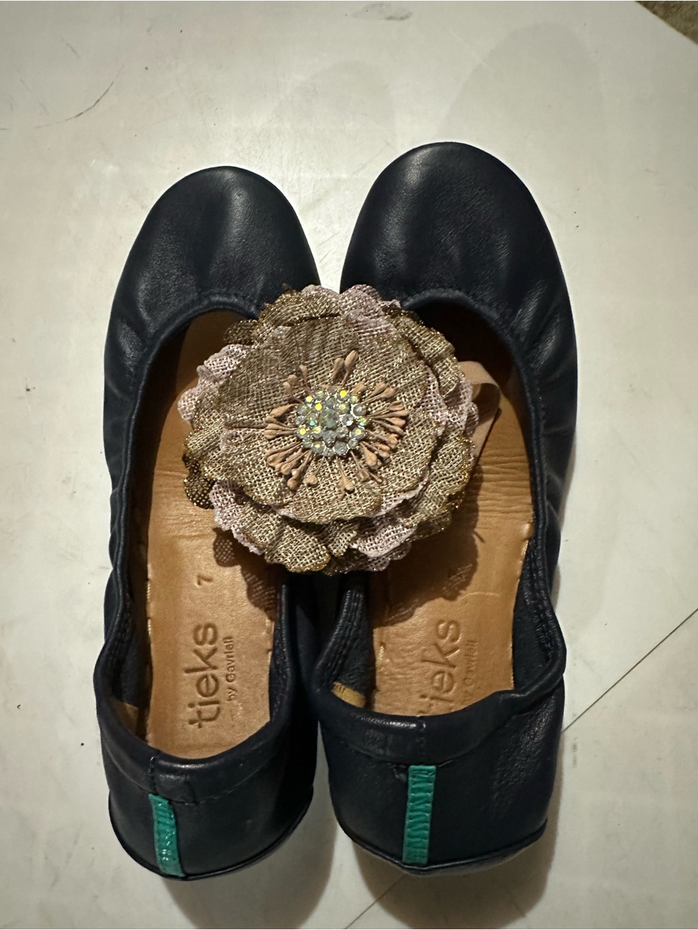 Tieks Navy Leather Ballet Flats with Teal Heel Tab 7M
